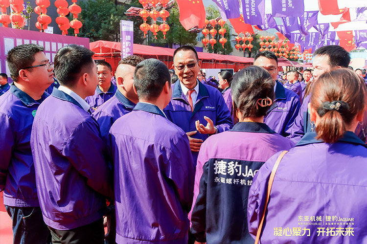 團(tuán)隊(duì)2